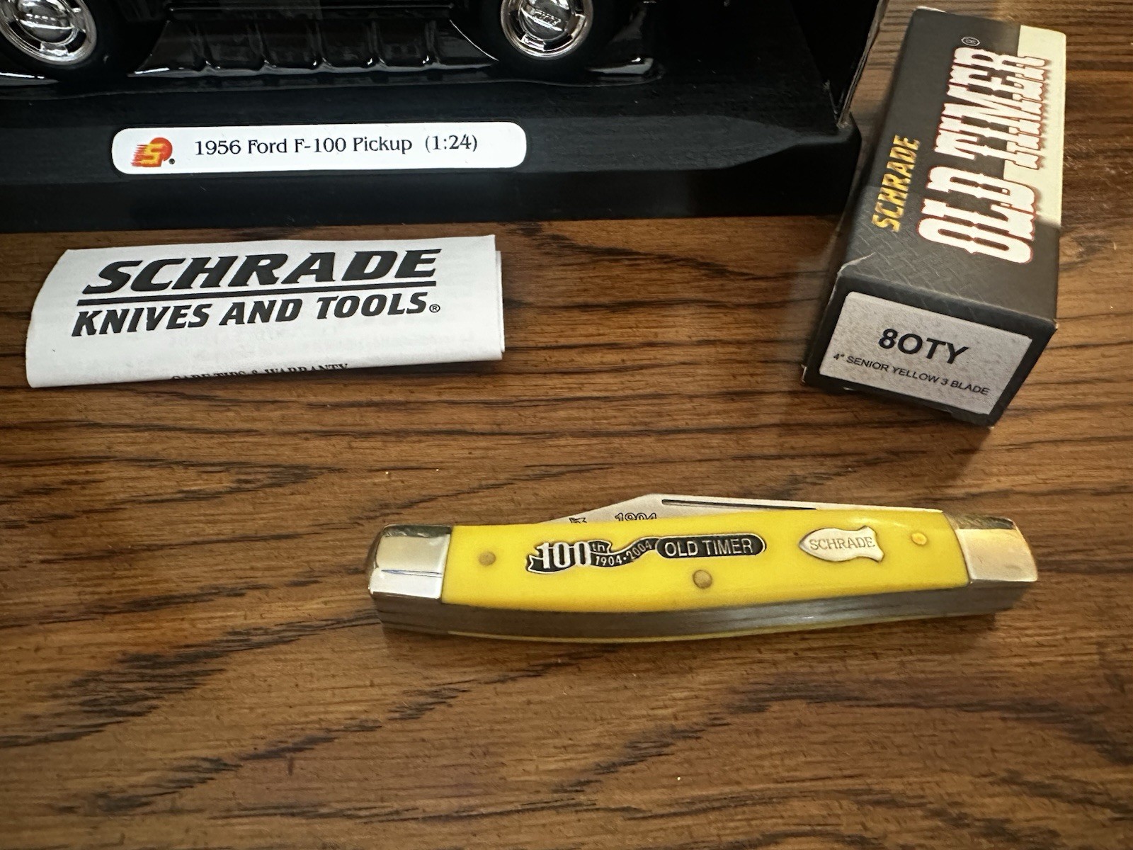 Schrade 100th Anniversary Knife and 1956 Ford Pickup Set 1:24 Old Timer