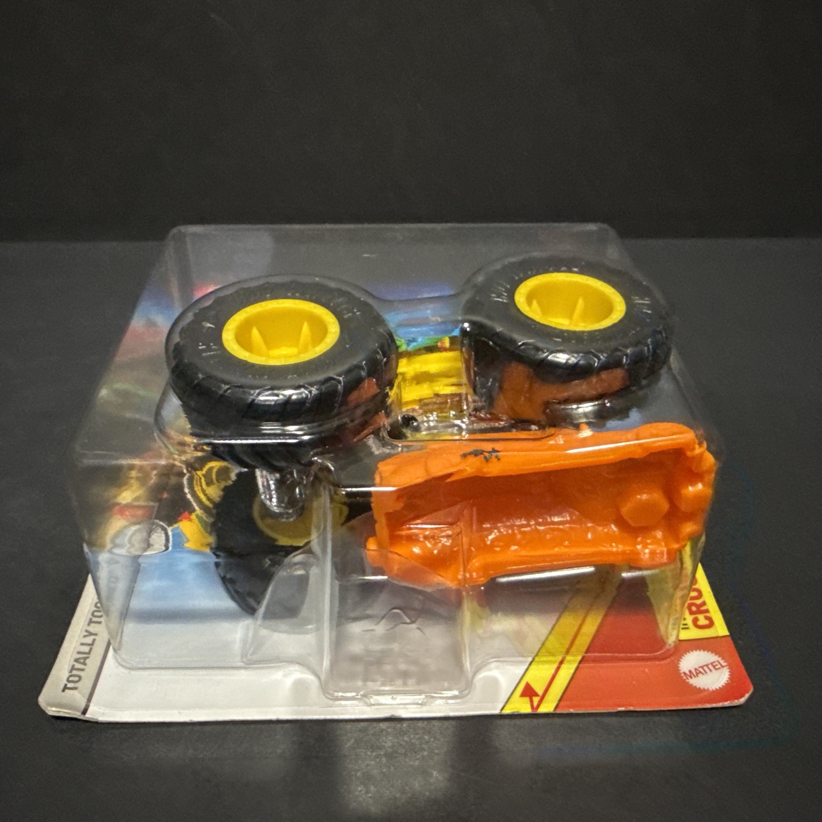 Hot Wheels Monster Truck 1:64 Diecast Vehicle – Totaled 2025 Totally Tooned NEW