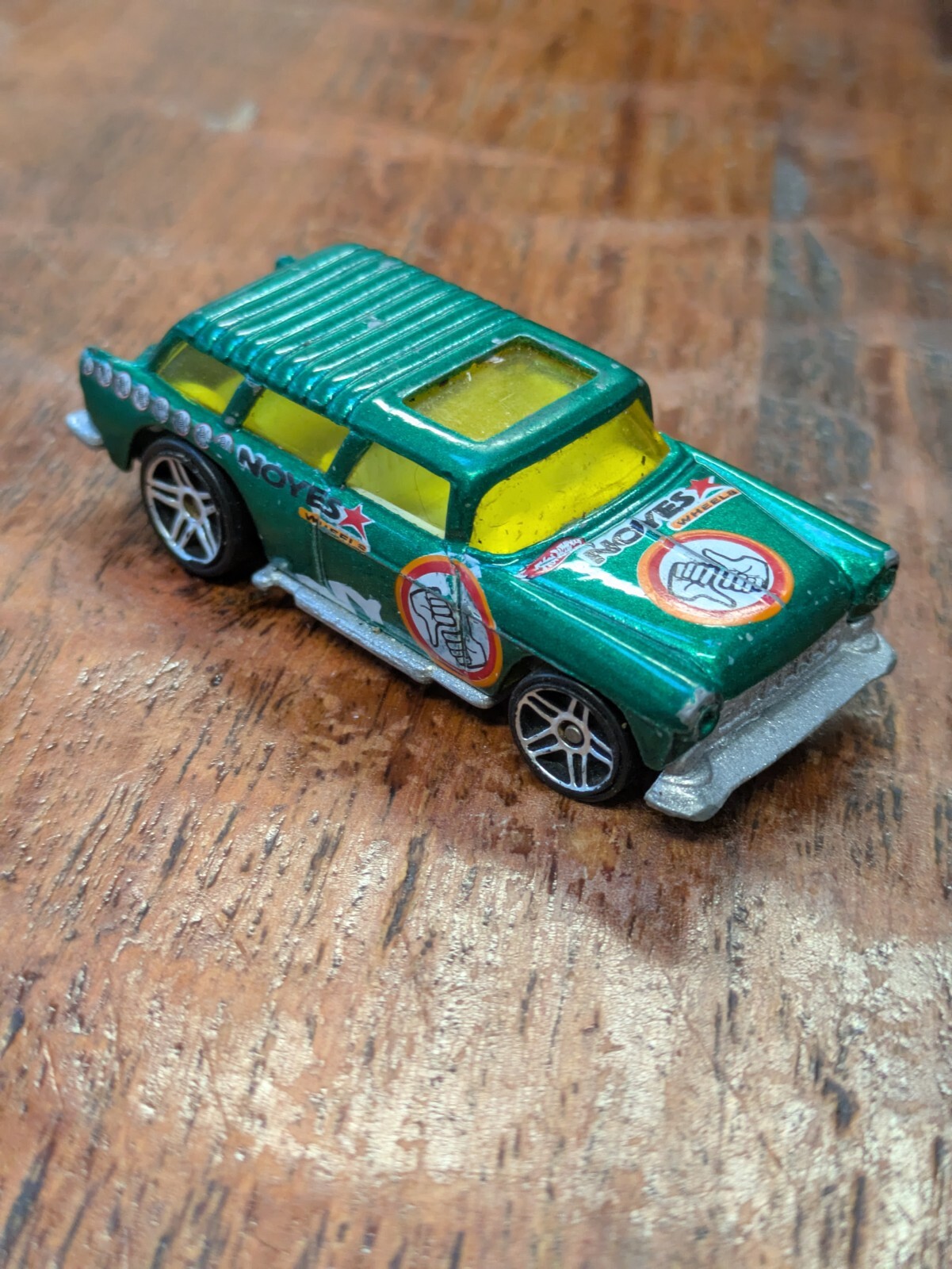 Hot Wheels 1969 Chevy Nomad/No/Yes Green With Yellow Tinted Windows And Sunroof