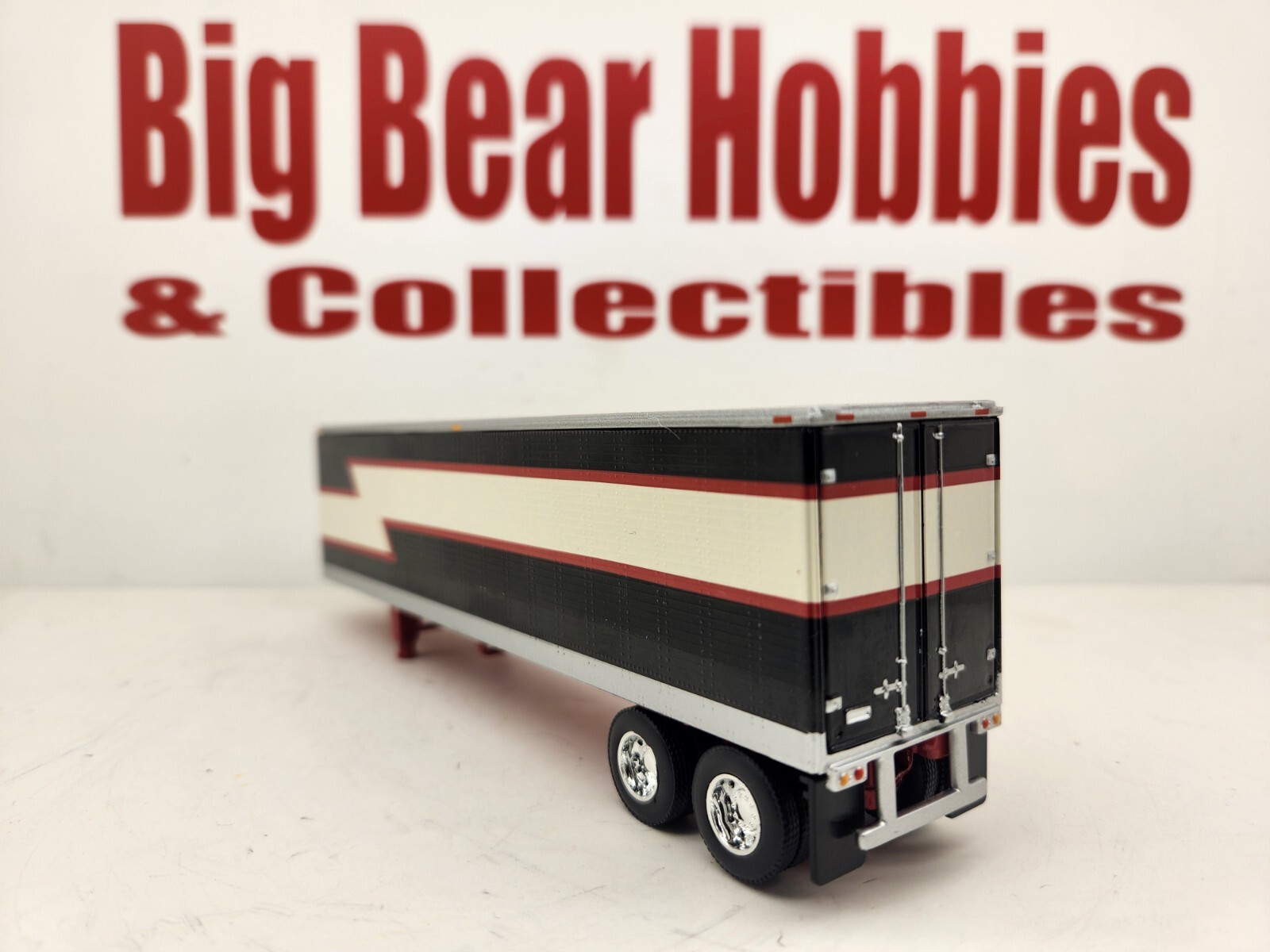 New 1/64 DCP Black,Tan, & Red Graphics Vintage Van Trailer