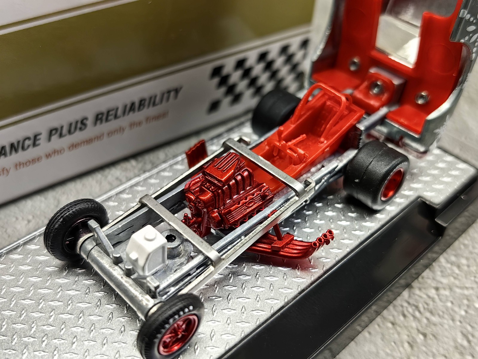 New M2 1/64 Dodge Challenger Clear Oil Cola Edition Alloy Car Model