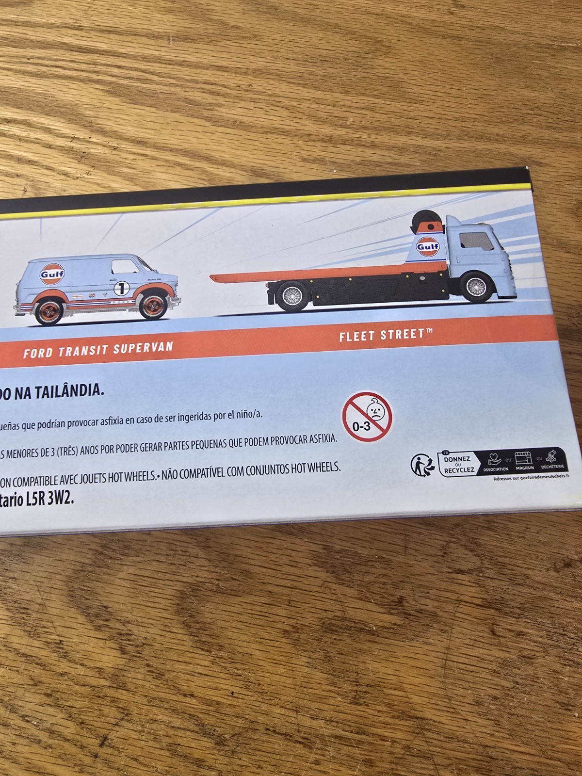 Hot Wheels Premium Collector Diorama Gulf Set McLAREN F1, Supervan, Ford GT-40🔥