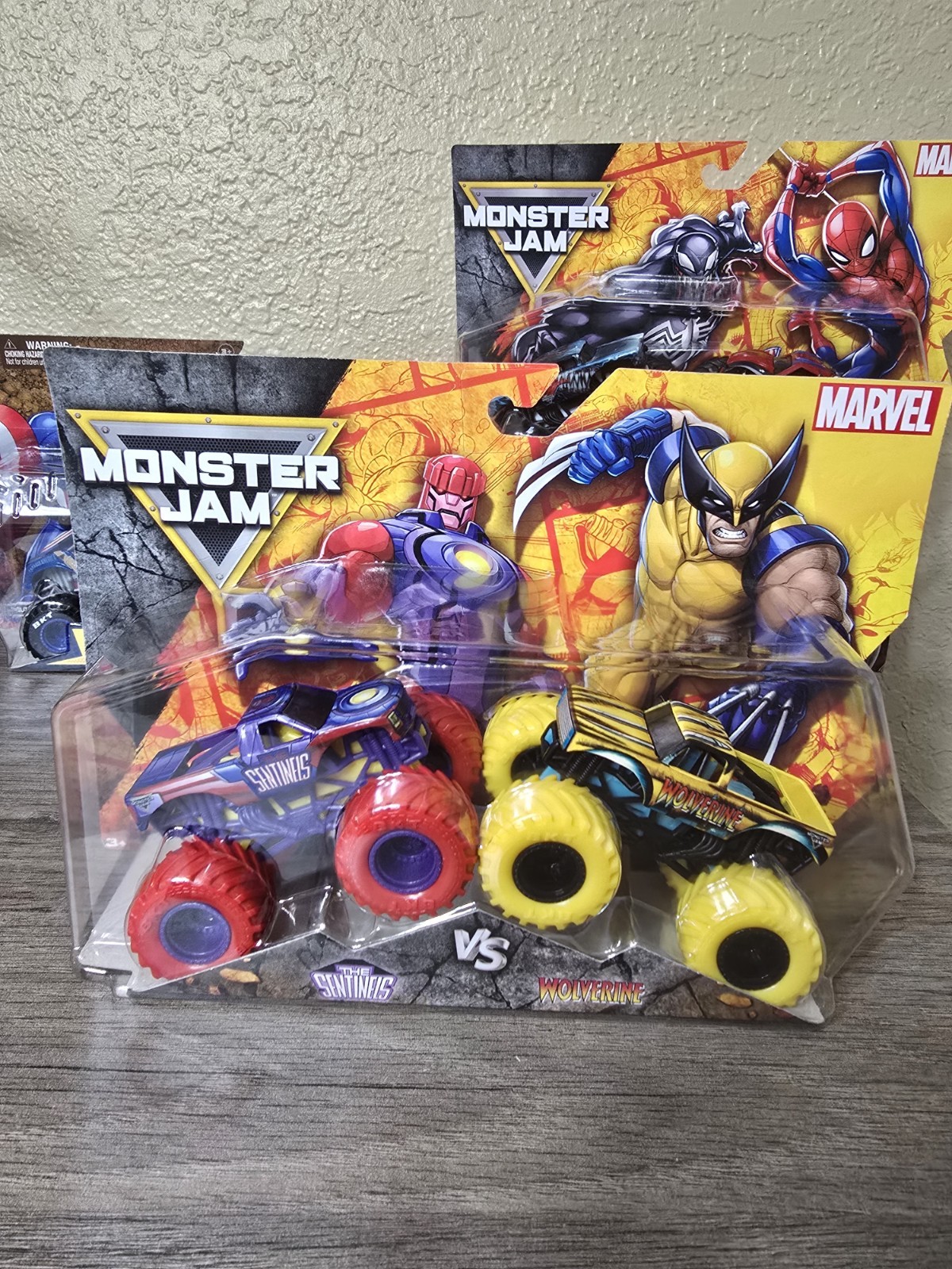 Monster Jam x Marvel 2 Pack Lot of 4(8 Trucks).