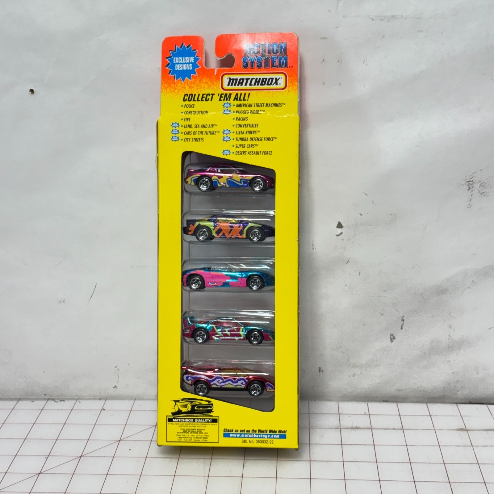 Matchbox 1996 SLEEK RIDERS EXCLUSIVE DESIGNS 5 Pack of Models Nu in NearMint Box
