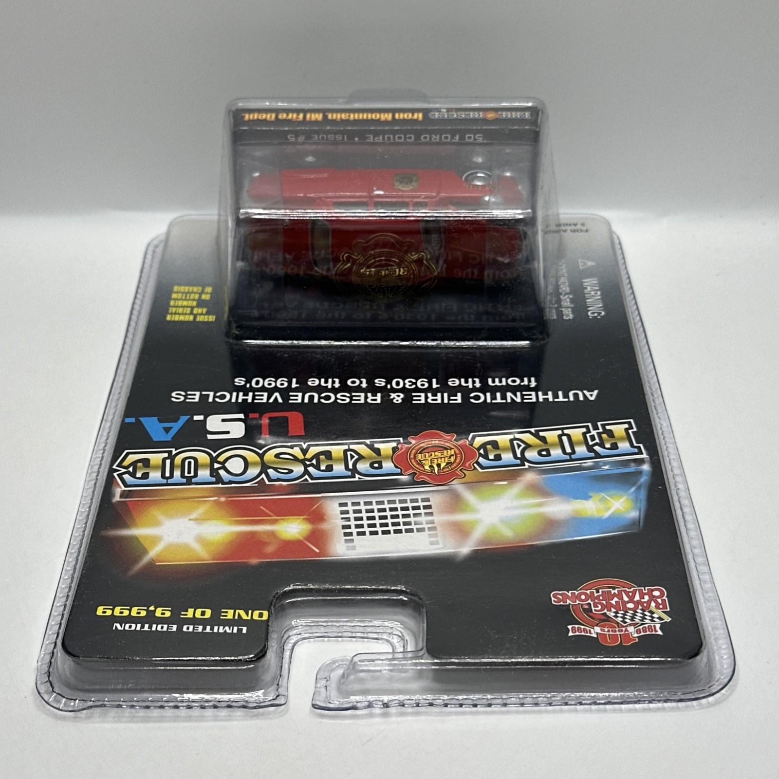 Racing Champions Fire-Rescue USA Iron Mountain, MI Fire Dept. ’50 Ford Coupe NEW