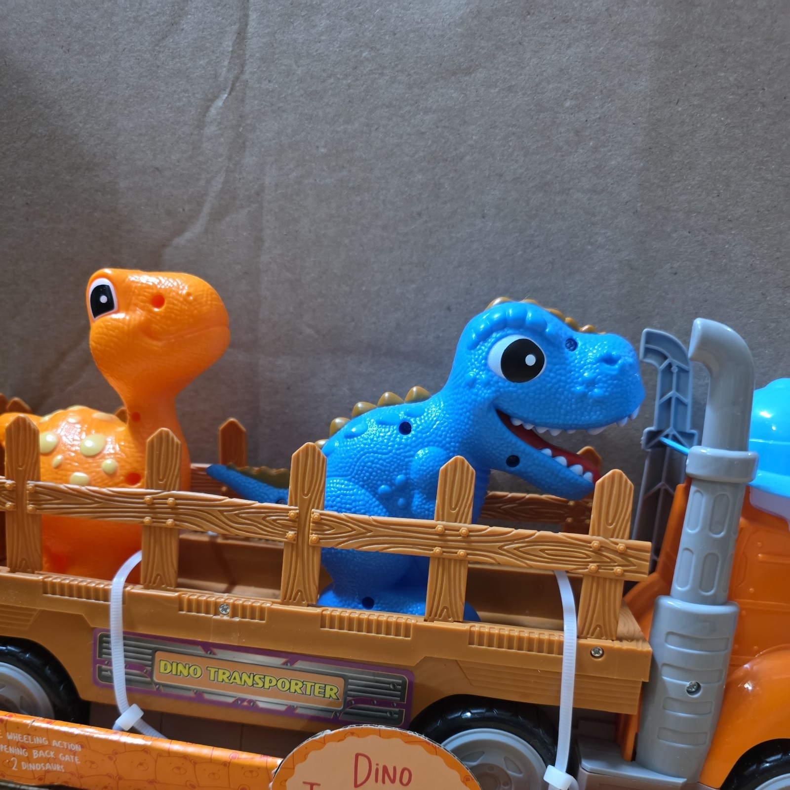 3 Dino Truck Bundle 6 Dinos, 3 Trucks Lights Up & Sound Ages 24m And Up