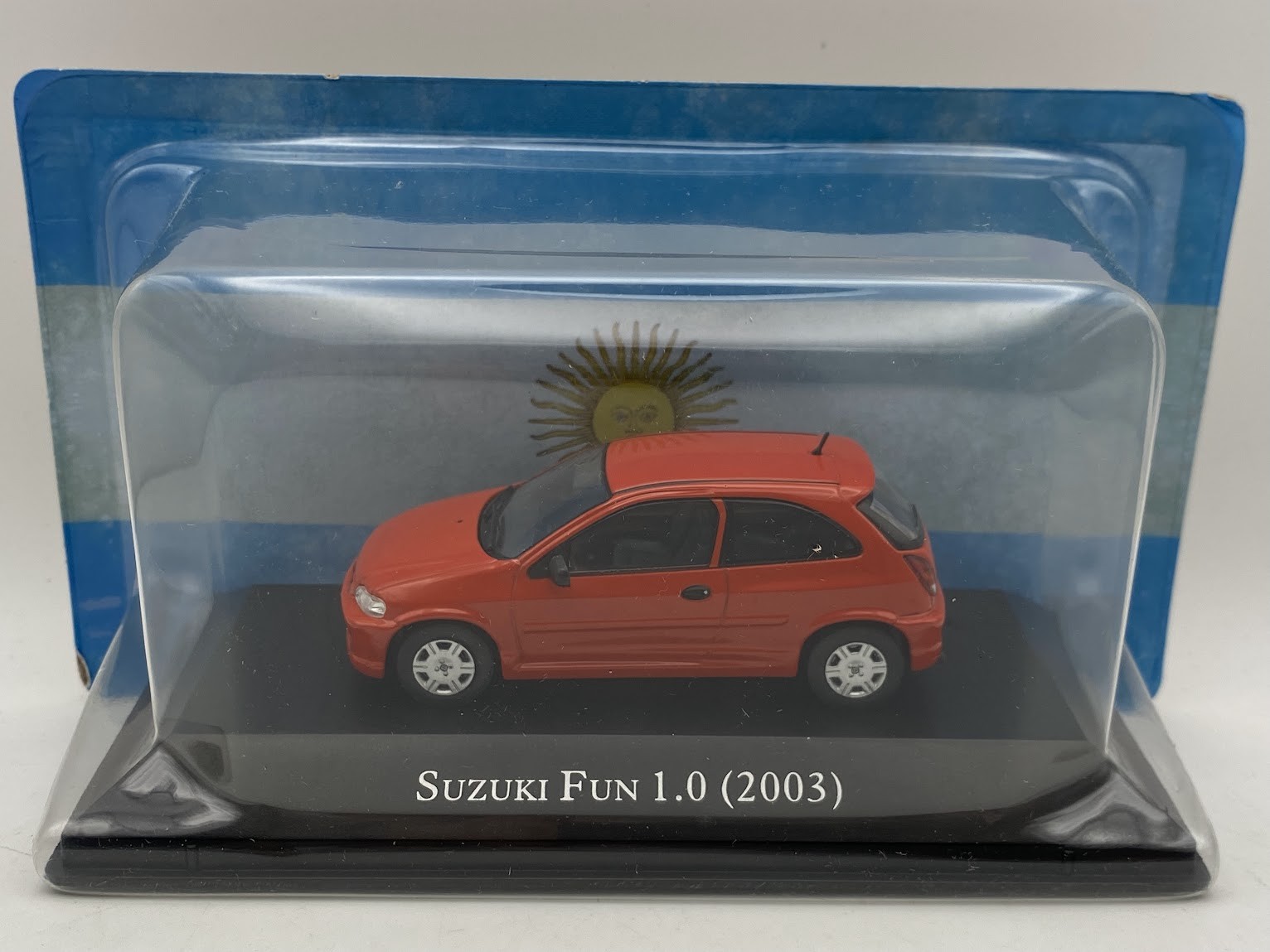 Suzuki Fun 1.0 2003 1:43 Ixo Salvat Diecast modelcar