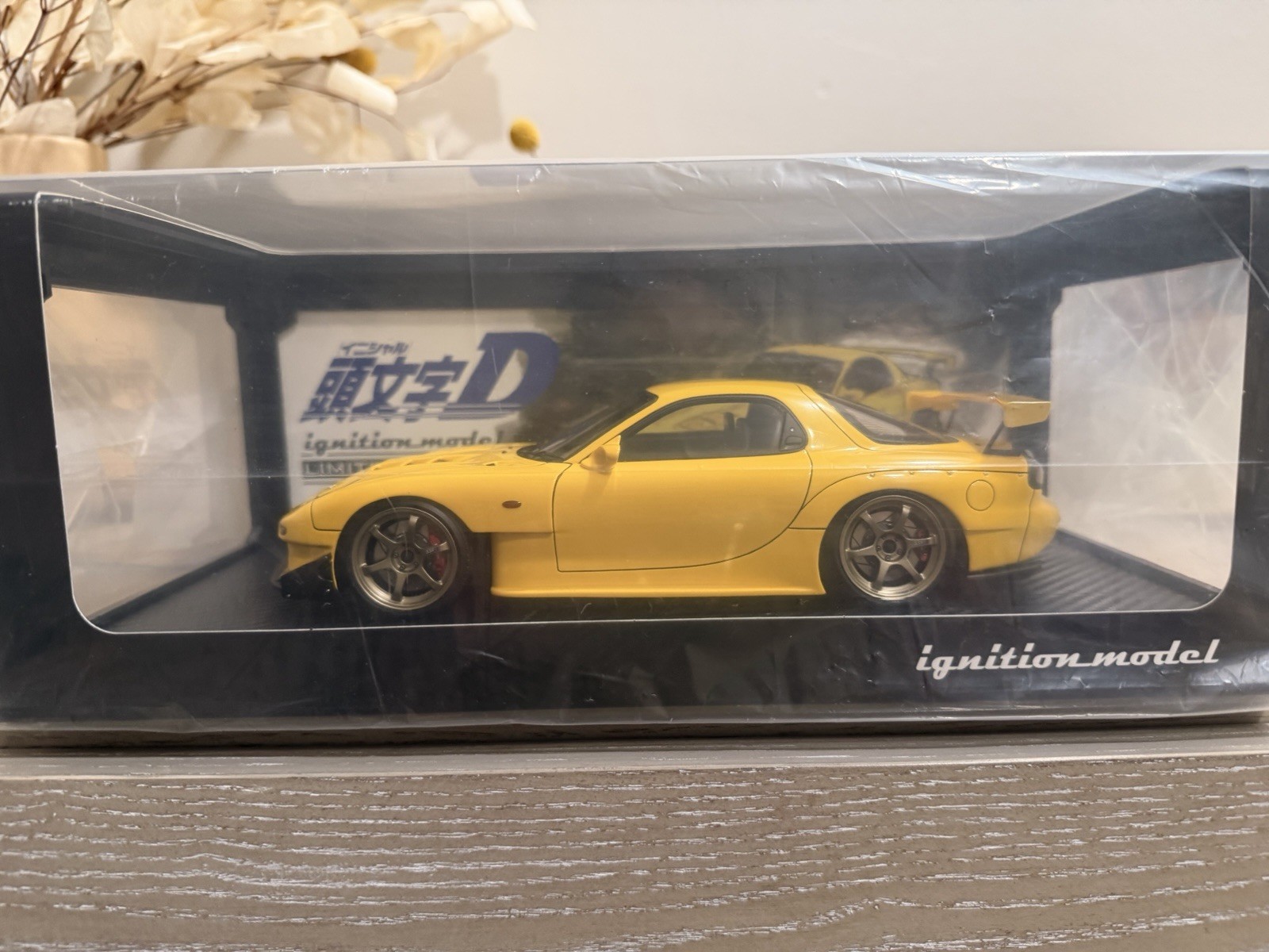 Ignition model 1/18 INITIAL D Mazda RX-7(FD-35) Yellow IG2868