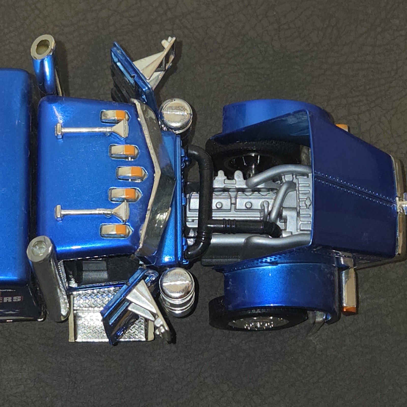 JADA TOYS ROAD RIGZ PETERBILT MODEL 379 WRECKER 1:32 Blue