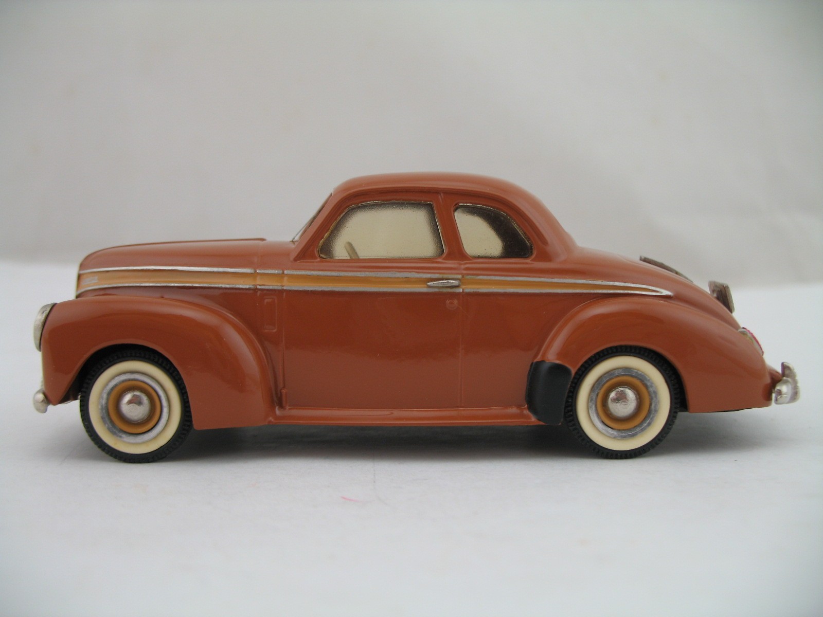 Western Models 1:43: 1941 Studebaker Champion, Mint, no Box