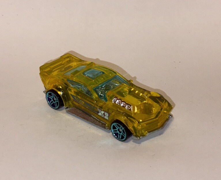 HOT WHEELS Loose Drift Rod (Clear Yellow Version)