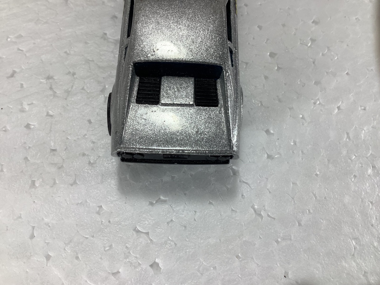 1982 Hot Wheels Metalflake Gray FERRARI Racebait 308 w/ Goodyear Real Riders