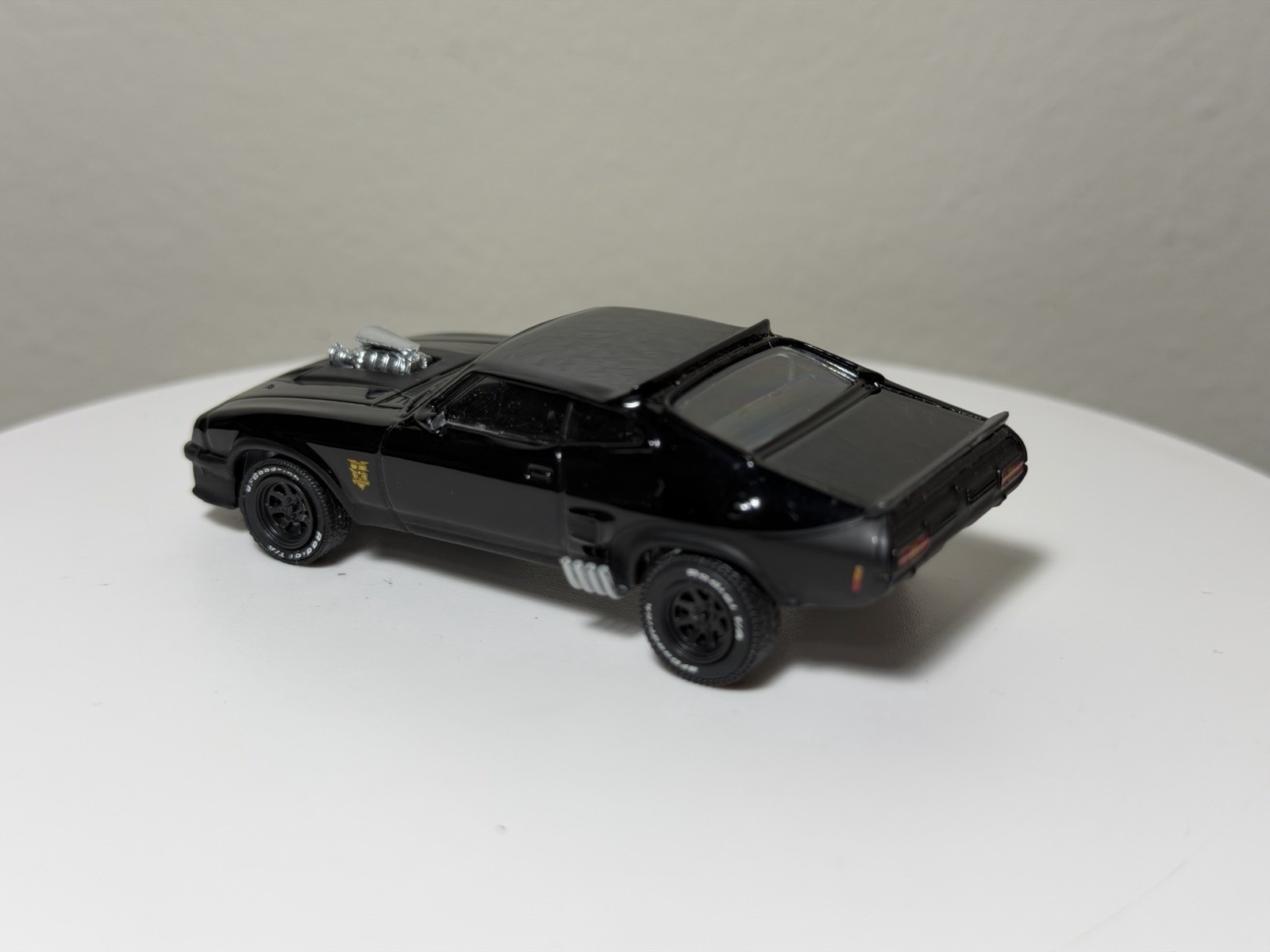 1:64 GreenLight HOLLYWOOD MAD MAX 1972 Ford Falcon XB V8 Interceptor Loose Black