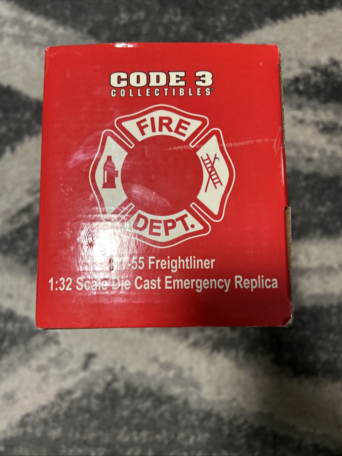 1:32 Code 3 FDNY New York Fire Department Freightliner MT-55 Command Post New