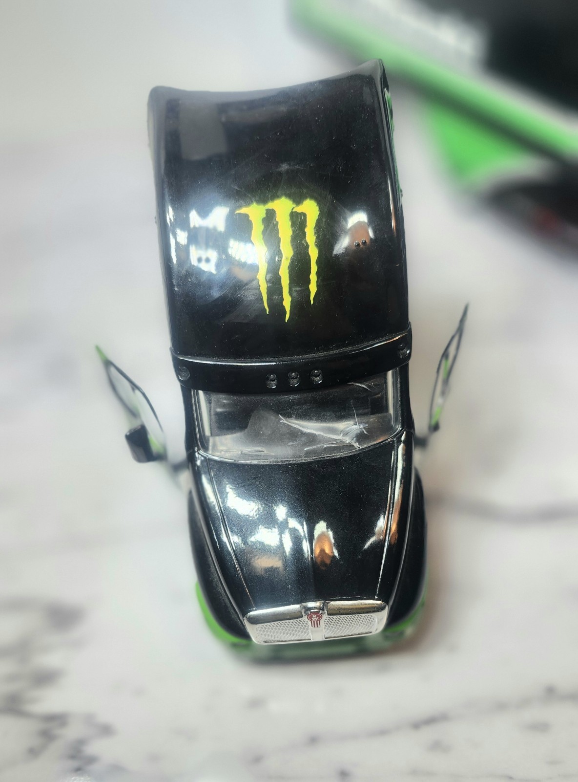 Thor Kawasaki Monster Energy Diecast 1:32 Tractor Trailer