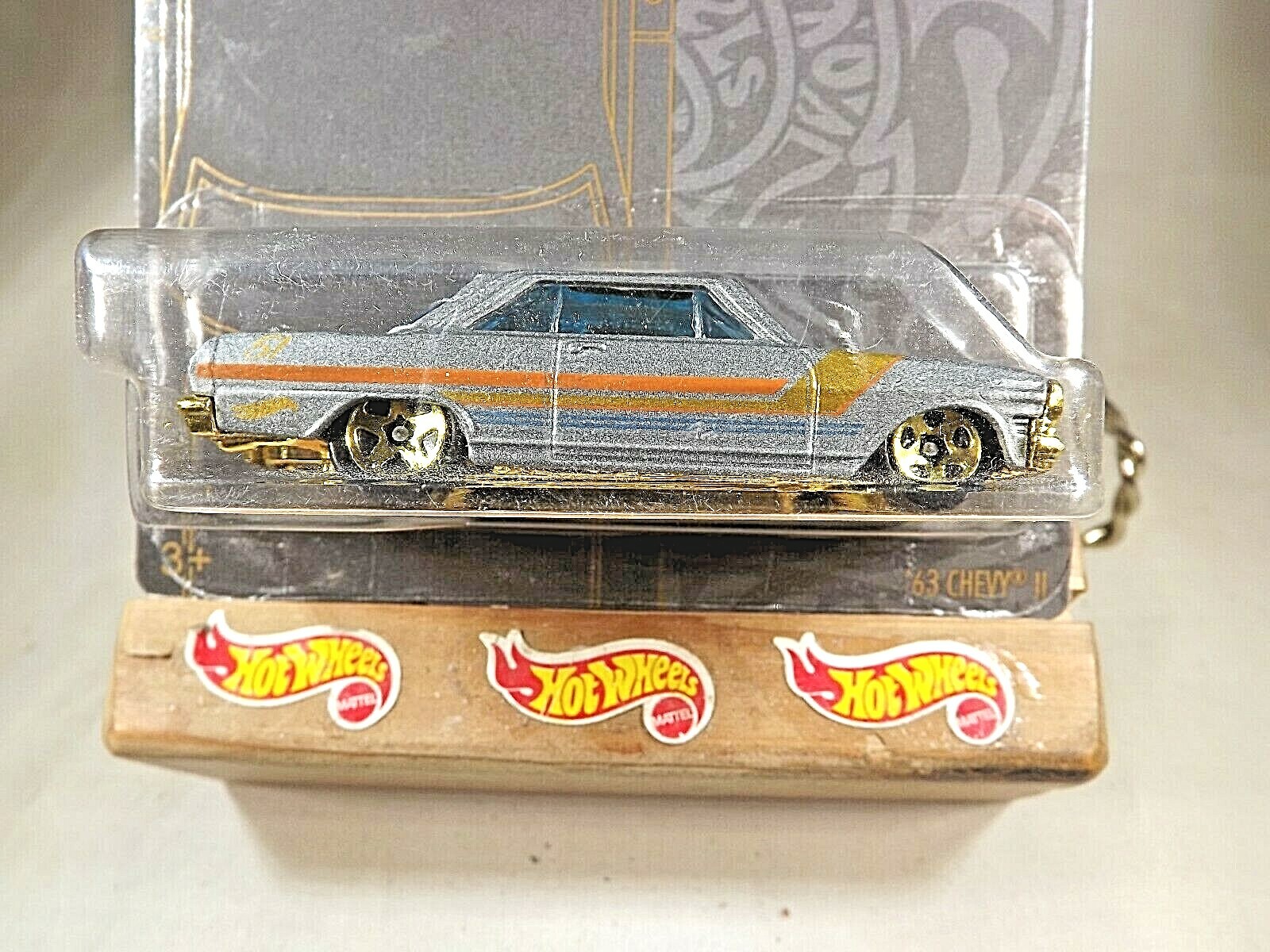 2019 Hot Wheels Satin & Chrome 5/6 ’63 CHEVY ll Gray w/Gold 5 Spoke Wheels