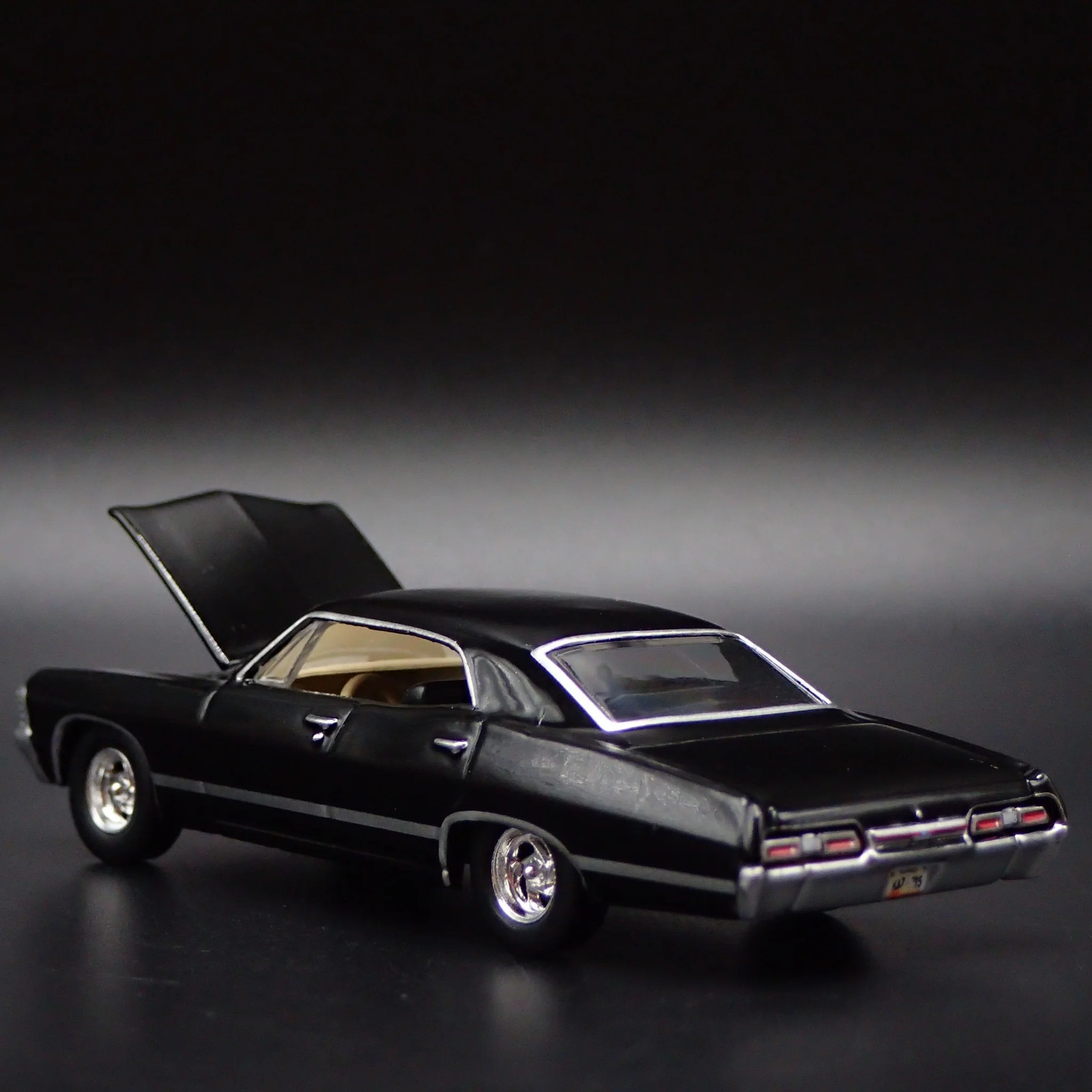 1967 67 CHEVY CHEVROLET IMPALA SUPERNATURAL BLACK 1:64 SCALE DIECAST MODEL CAR