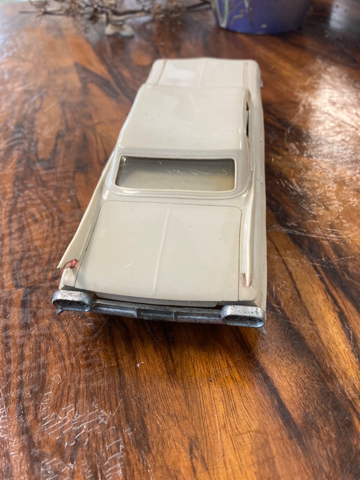 Vintage 1961 cadillac fleetwood 1/25th scale johann model car toy