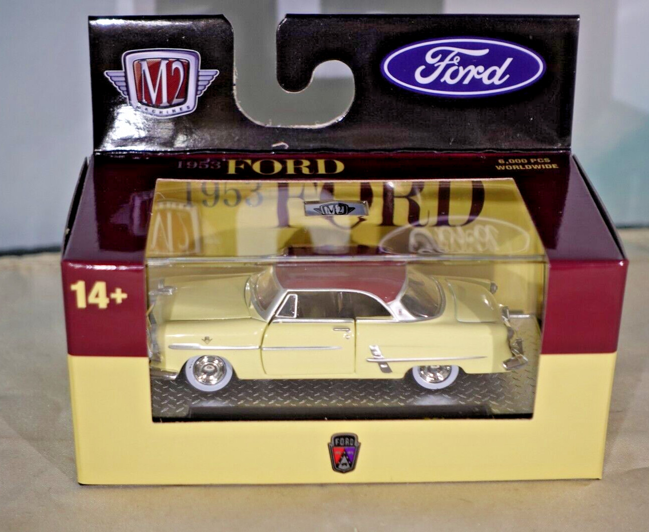 1/64th M2 Machines Auto Thentics R91 1953 Ford Crestline Victoria