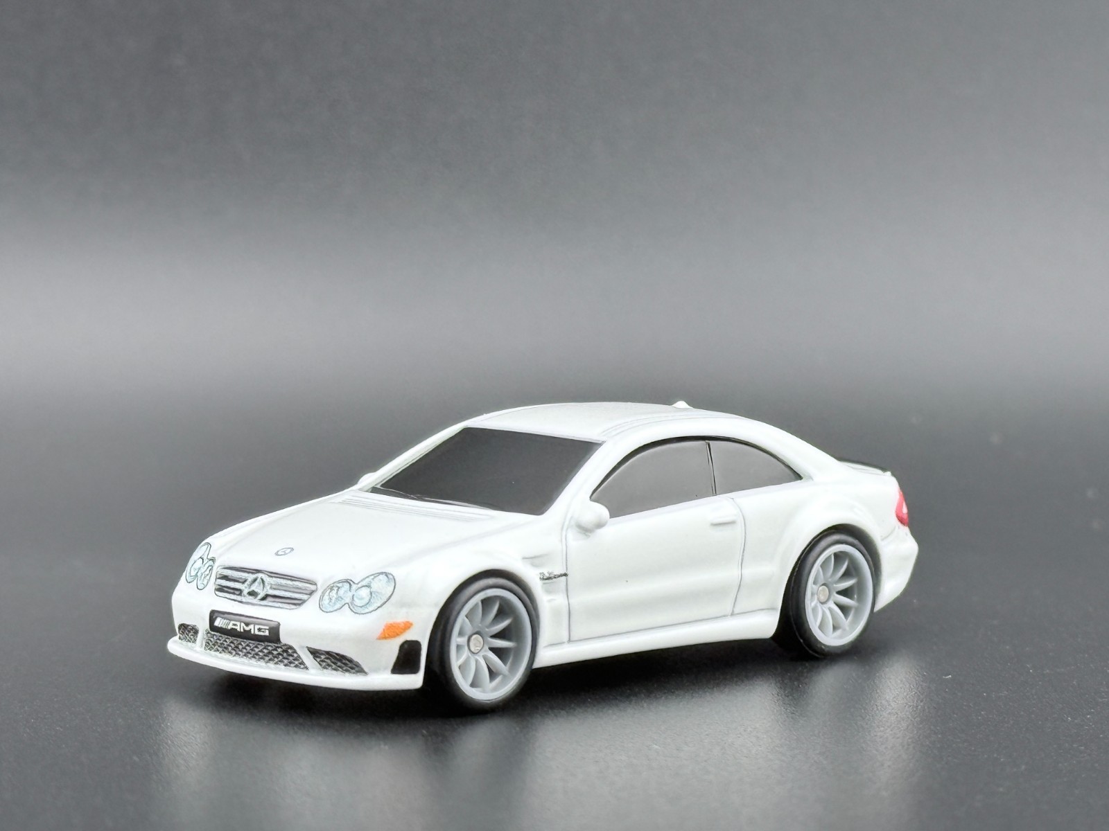 Hot Wheels 08 Mercedes-Benz C63 AMG Black Series Power Trip FPY86-961 R 1/64