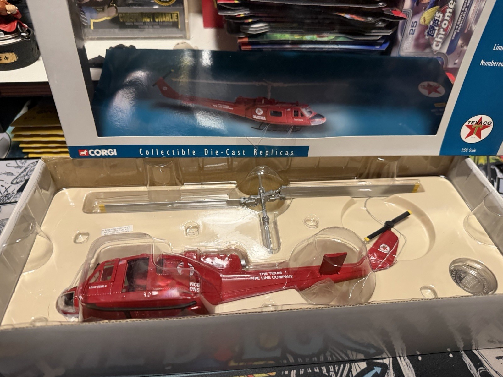 Corgi Huey Iroquois Helicopter Texas Pipeline Texaco 1:50 Limited Ed.