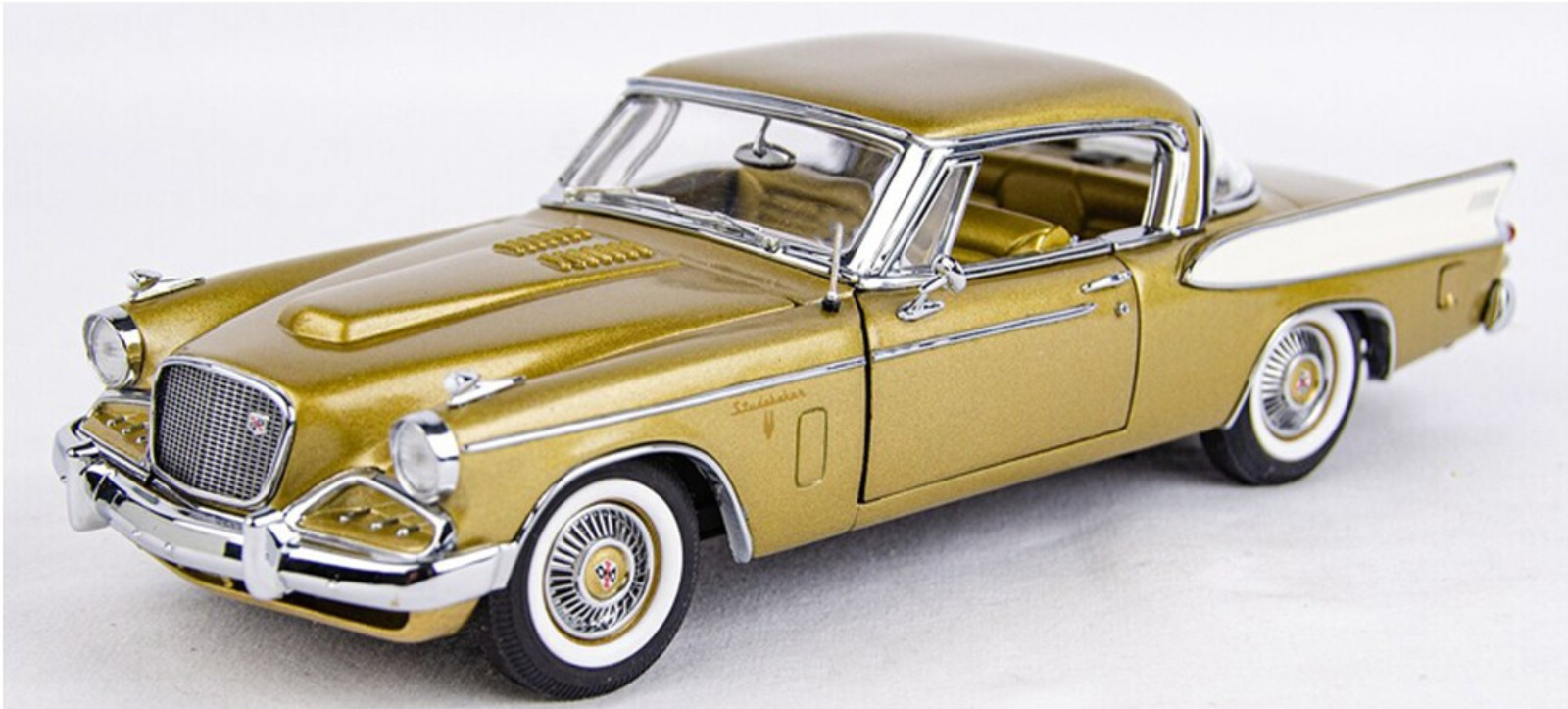 Studebaker Classic Car Custom Built Metal Model Concept 1 Race Vintage24Promo18