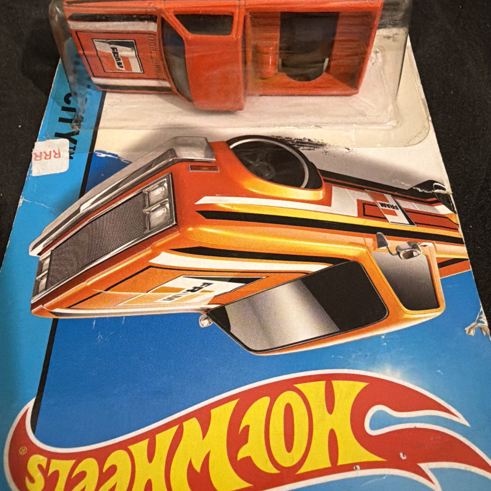 Hot Wheels ’83 Chevy Silverado FRAM Orange Pickup Truck 16/25 City *CONDITION*