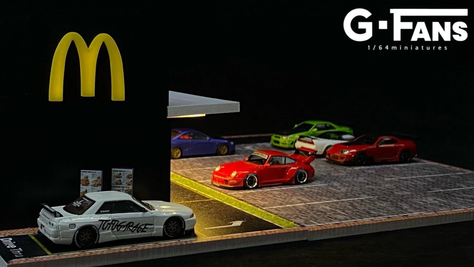 G Fans 1/64 Diorama MCDONALDS DRIVE THROUGH #710013