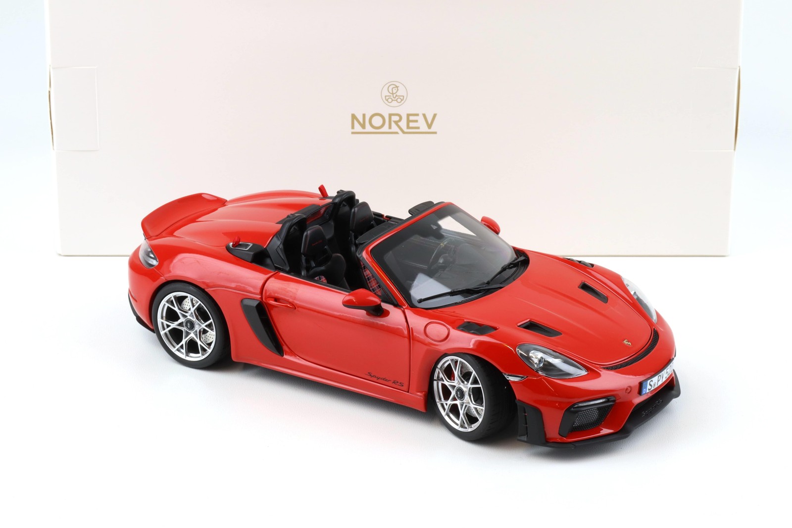 NOREV 1:18 Porsche 718 Spyder RS 2023 Guards Red Metal Model Car