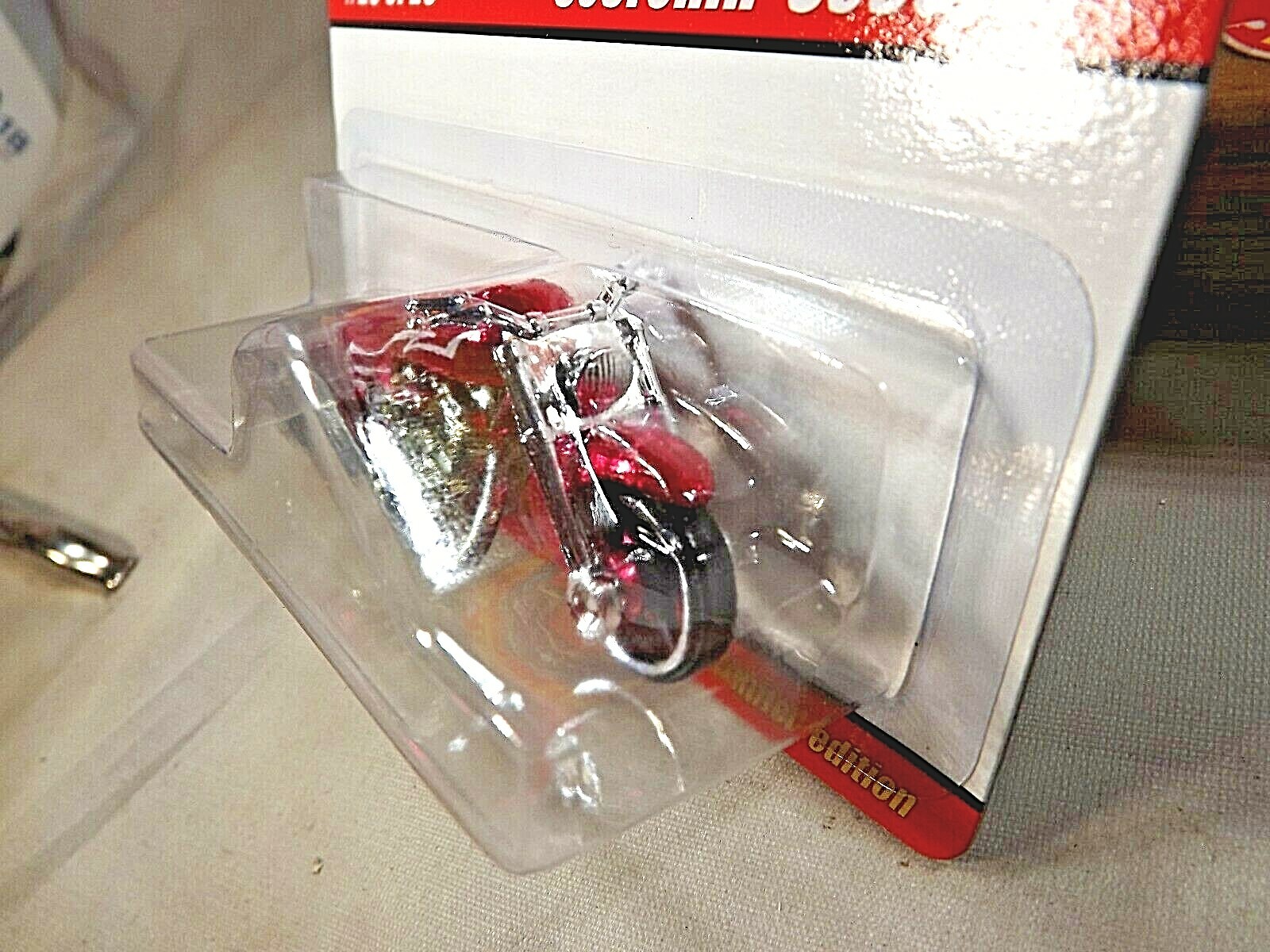 2004 Hot Wheels Classics Series 1 23/25 SCORCHIN SCOOTER Pink Variant w/BlkMC3Sp