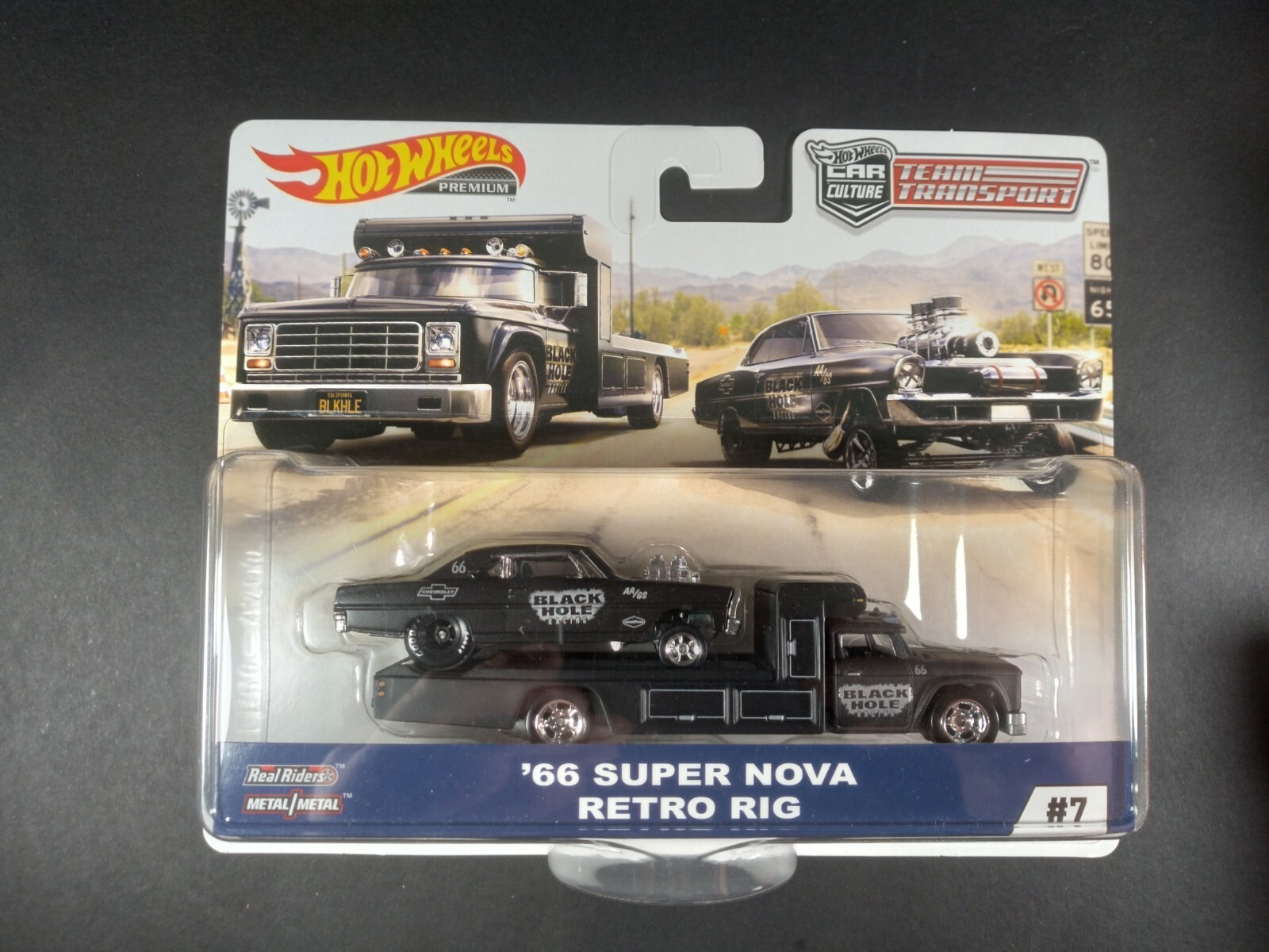 Hot Wheels Team Transport black ’66 SUPER NOVA & RETRO RIG 
