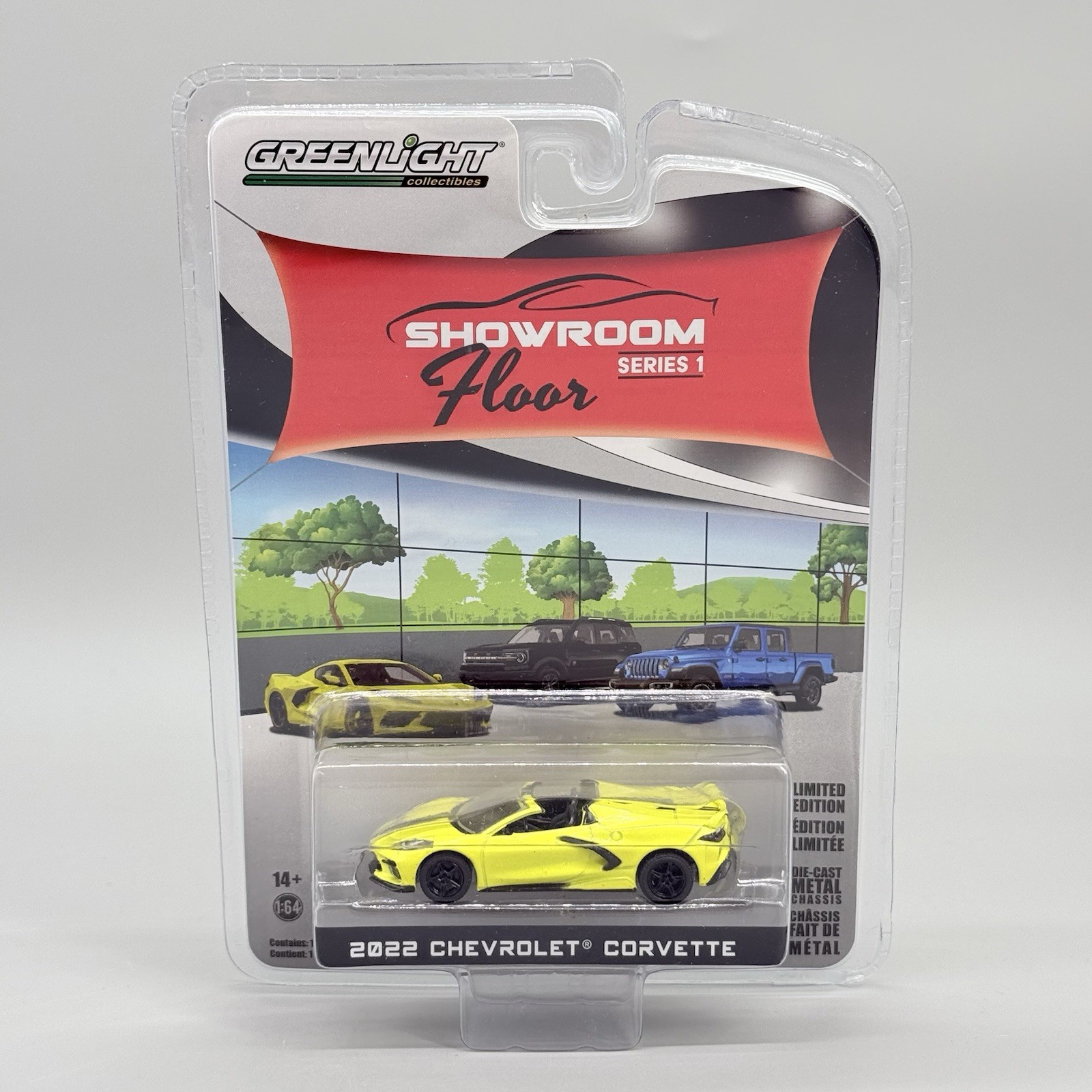 Greenlight Showroom Floor Series 1 2022 Chevy Corvette Yellow 1/64