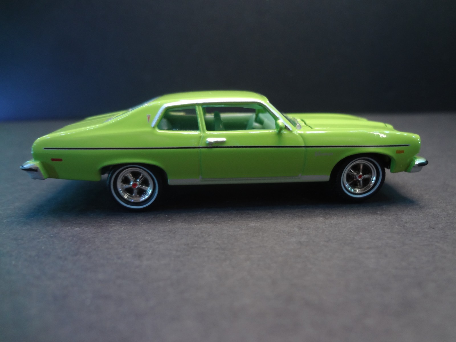 Johnny Lightning 1974 Pontiac Ventura green & bronze bundle – Loose 1:64