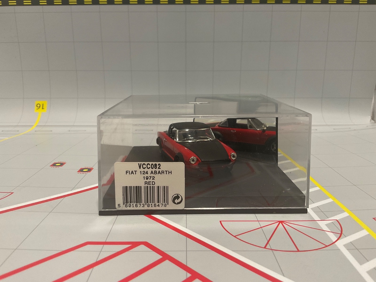 1:43 VITESSE VCC082 FIAT 124 ABARTH 1972 RED