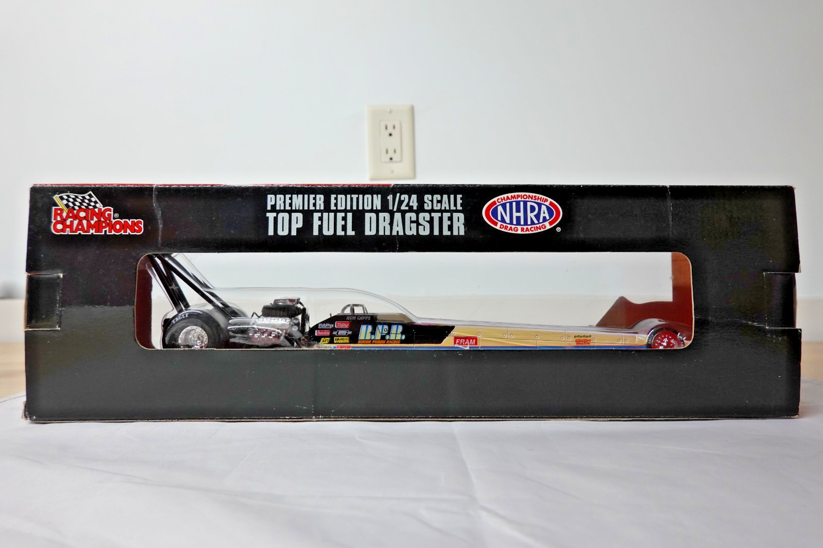 Racing Champions 09711 1996 R.P.R. Top Fuel dragster Premier Edition 1:24 Scale