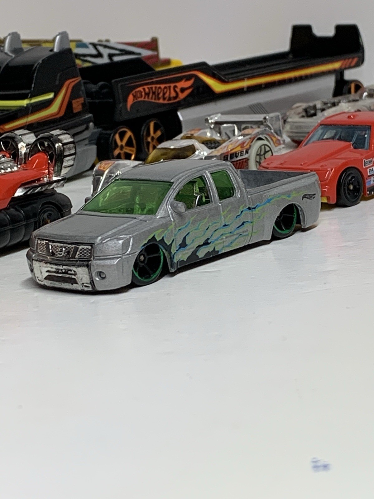 Lot Of 10 Toy Cars Die-cast And Plastic Hot wheels And Other Brands Preowned.
