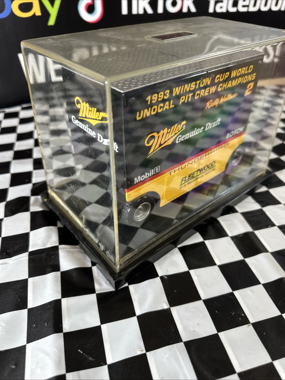 #2 Rusty Wallace 1993 Miller Genuine Draft Put Wagon Bank