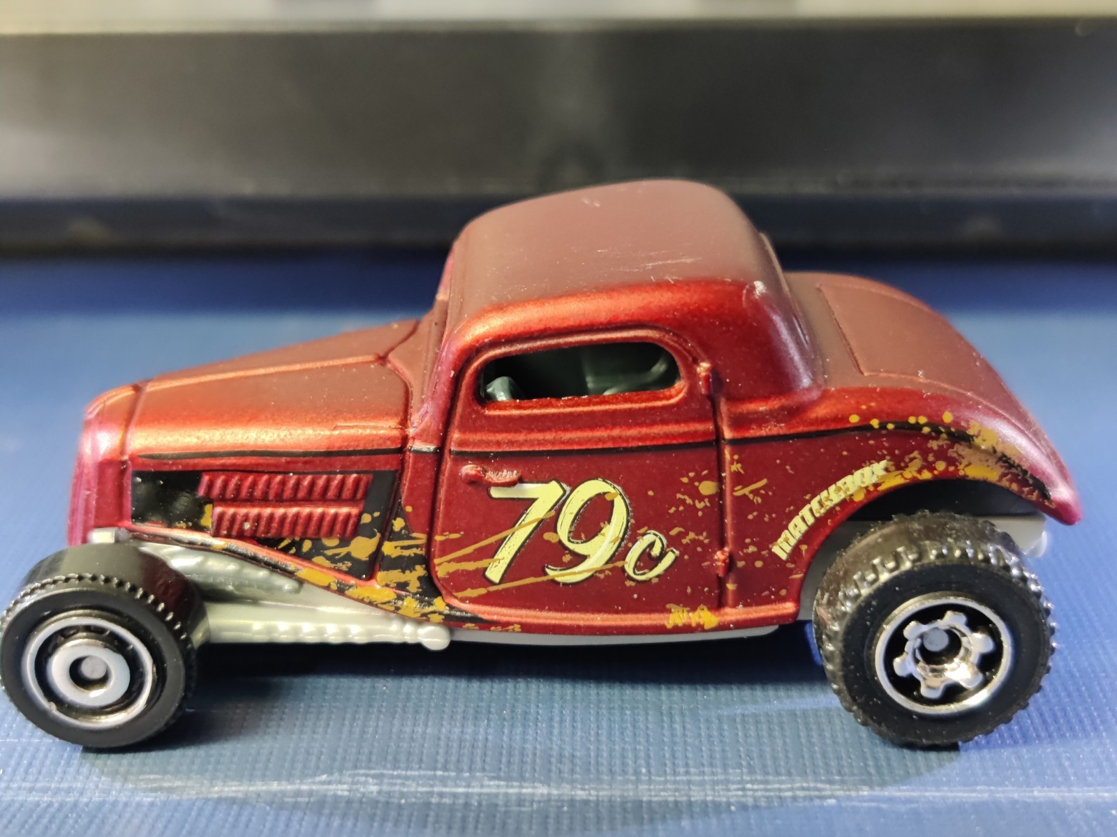 Matchbox MBX Highway II Flat Satin Red 1933 FORD COUPE Hot Rod ~ LOOSE