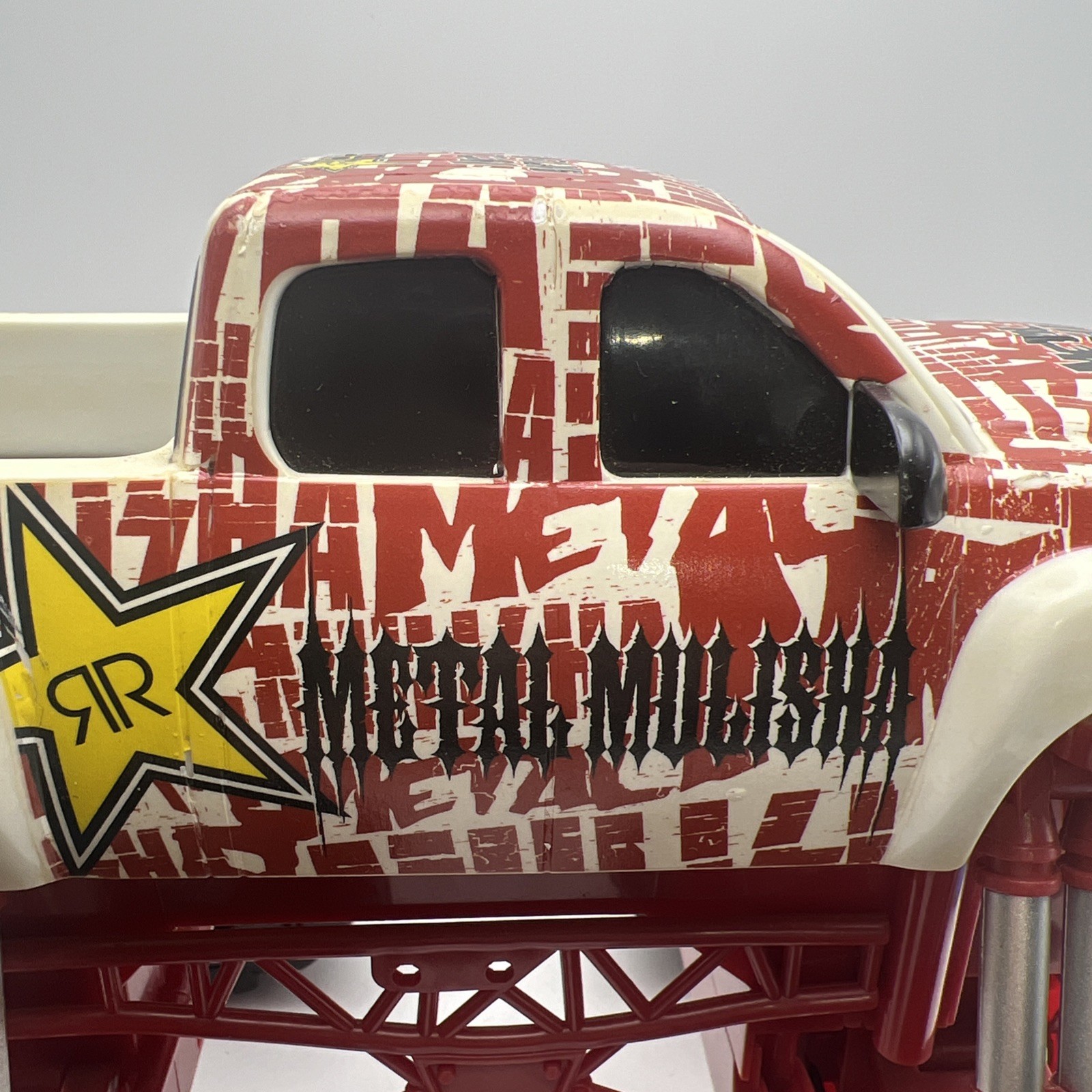 METAL MULISHA Monster Jam Truck 1:18 Brian Deegan Ronin Syndicate Rockstar Red