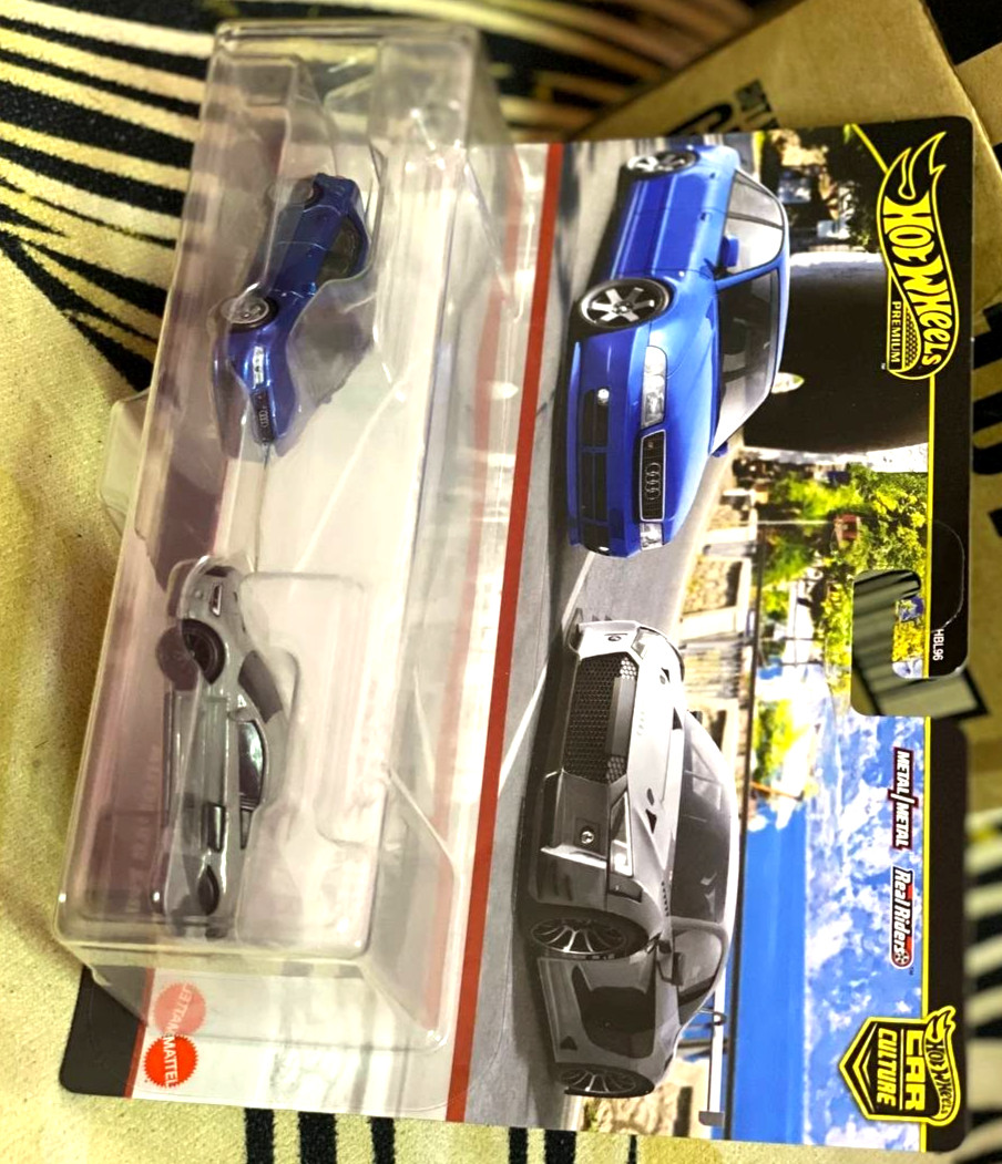 Hot Wheels Premium Car Culture Twin 2 Pack Audi S4 Quattro & Audi R8 LMS