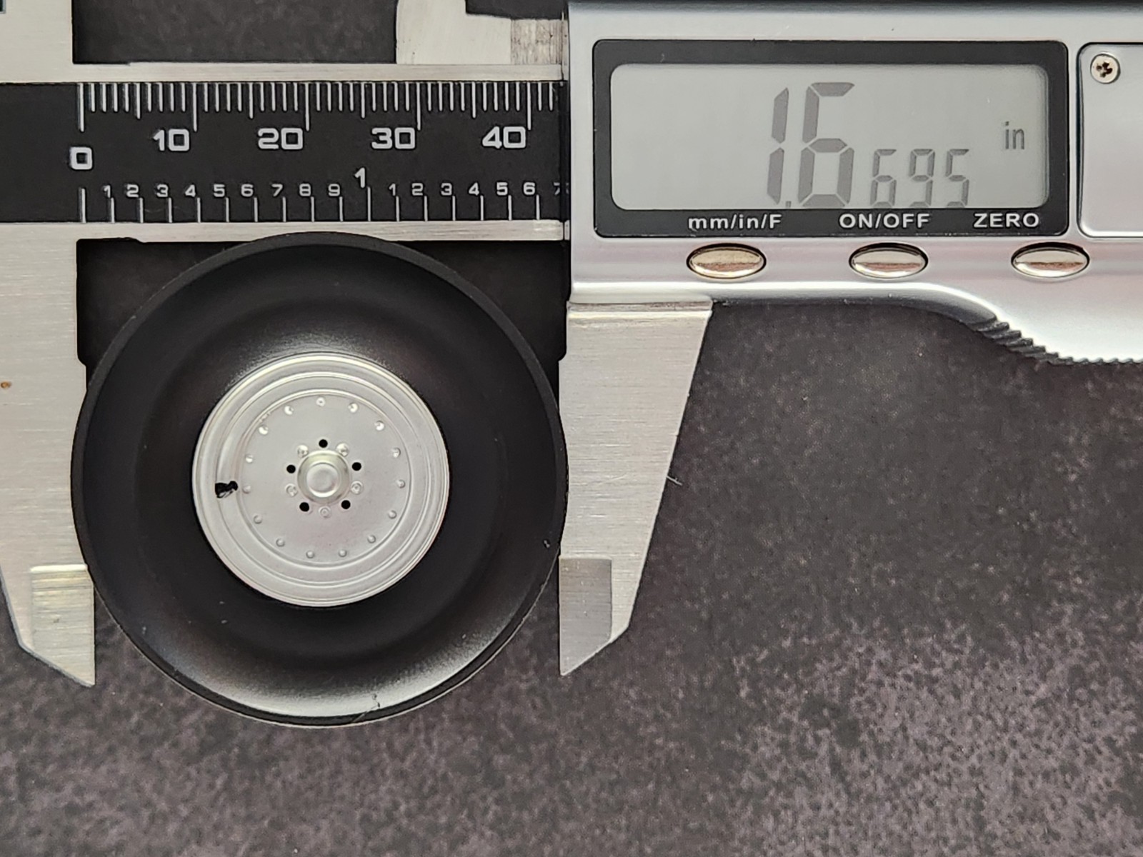 1/18 ACME Keystone Drag Wheel & Tire Set-A1806139W