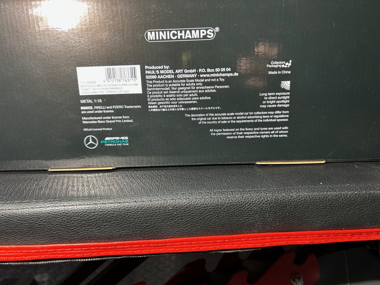 1/18 Minichamps – 2022 MERCEDES-AMG F1 W13 E #44 – LEWIS HAMILTON – SPANISH GP