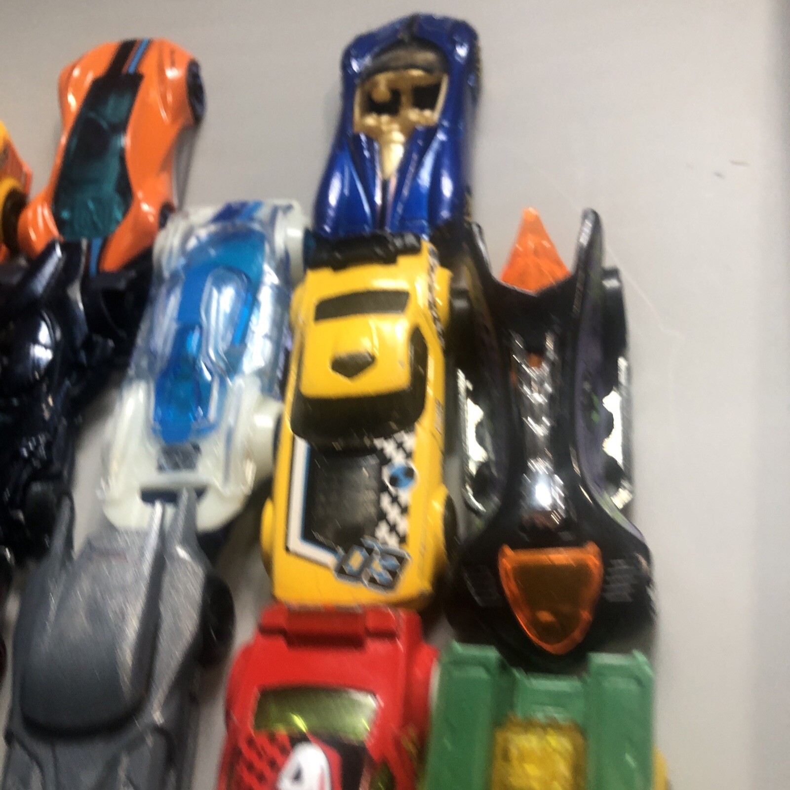 Hot Wheels Lot Of Cars 17 Mixed Please See Photos