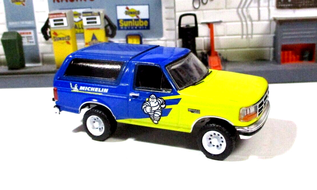 Greenlight 1996 Ford Bronco XL Michelin Tires Removable Top New/Loose Metal