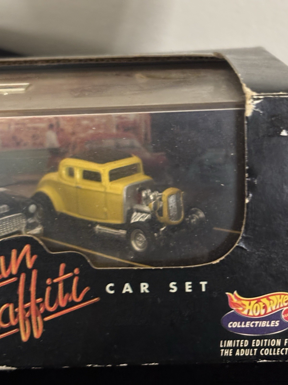 Hot Wheels 1:64 1998 American Graffiti Mel’s Drive-In 2 Car Set #19025 LE F0168