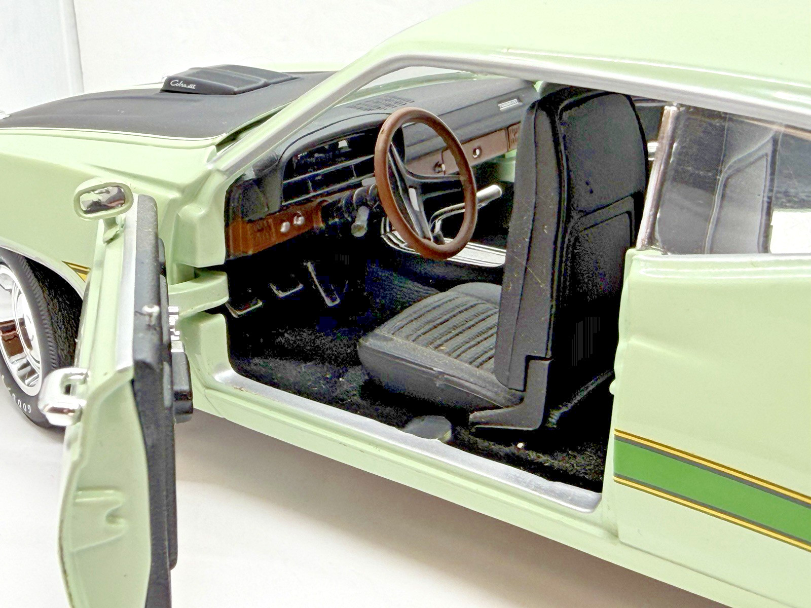 1971 Ford Torino GT Green 1:18 Scale Auto World Item 0054 Not in Box Bx7-4