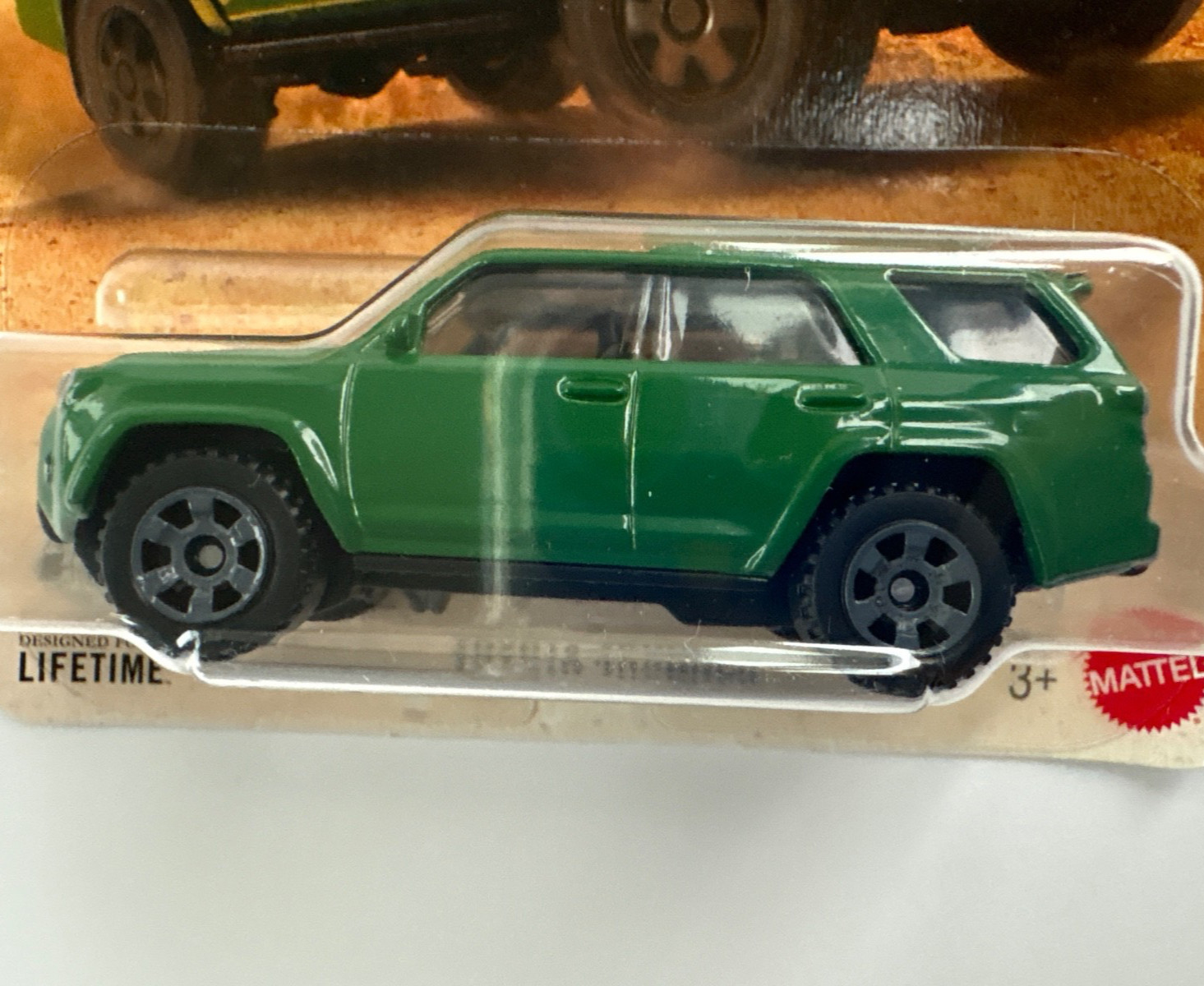 Matchbox TOYOTA 4Runner GREEN sealed / unused approximately 1:64-scale 3-inches