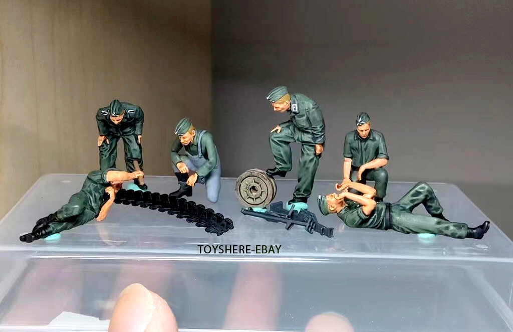 1/72 TANK 1:72 WW2 German soldiers tank maintenance toy TotalWar diorama