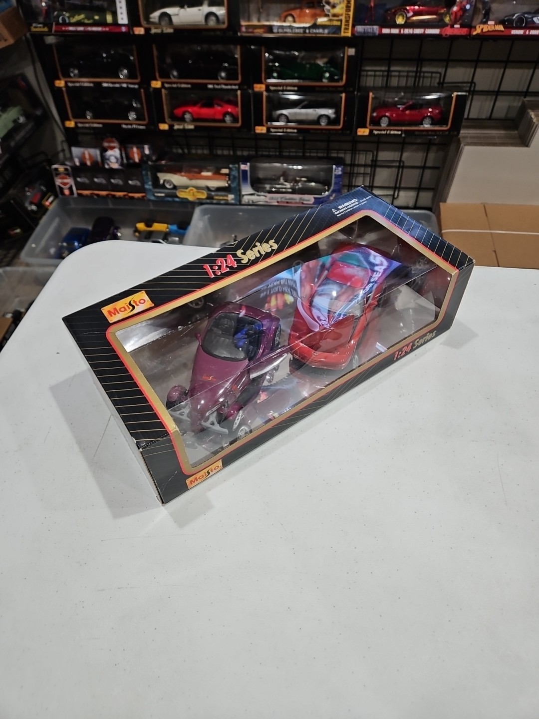 MAISTO #88916 2 DIE-CAST CARS CORVETTE and Prowler – PLASTIC TOP IS FALLING DOWN