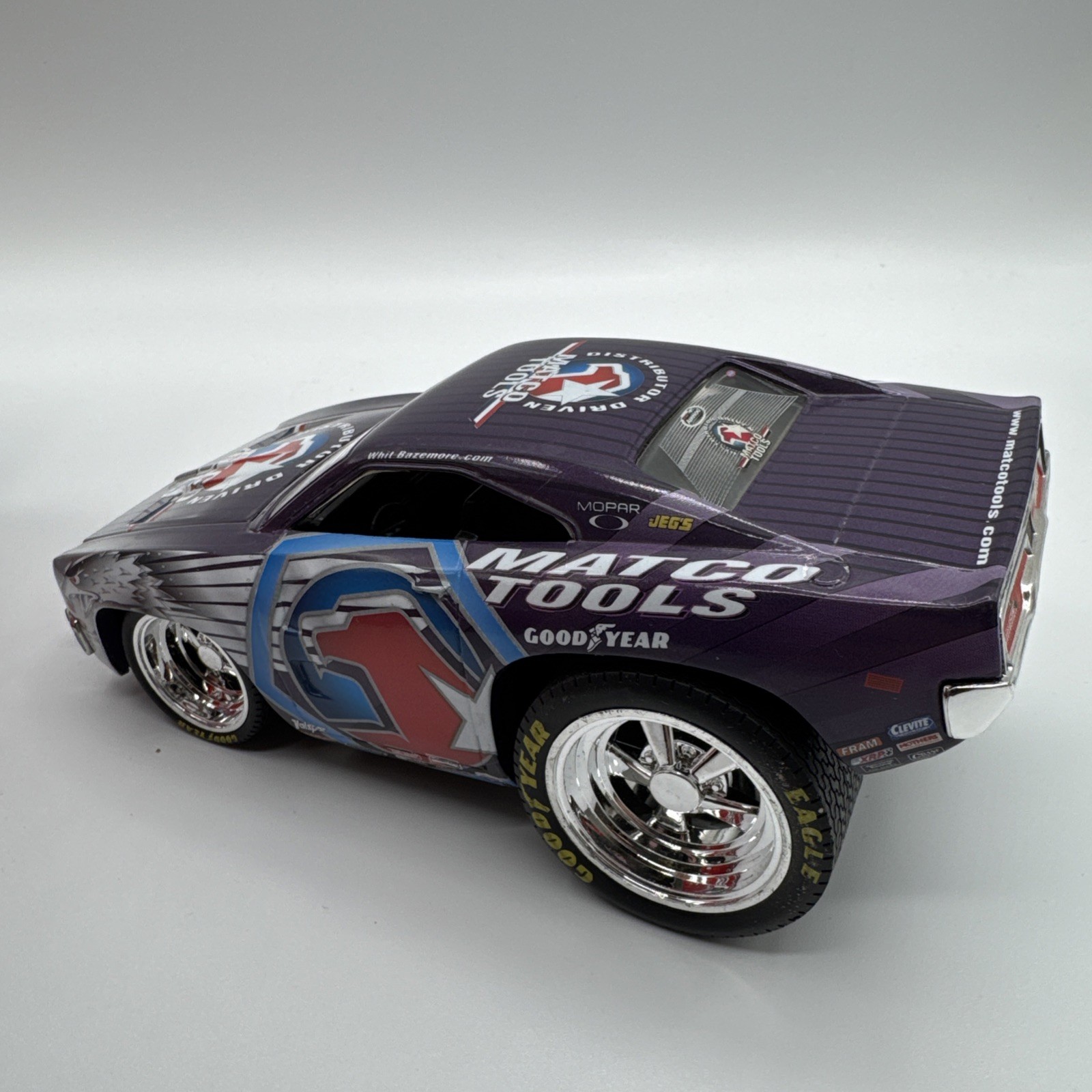 2005 Matco Tools Whit Bazemore 1969 Die Cast Styalized Dodge Charger w / COA